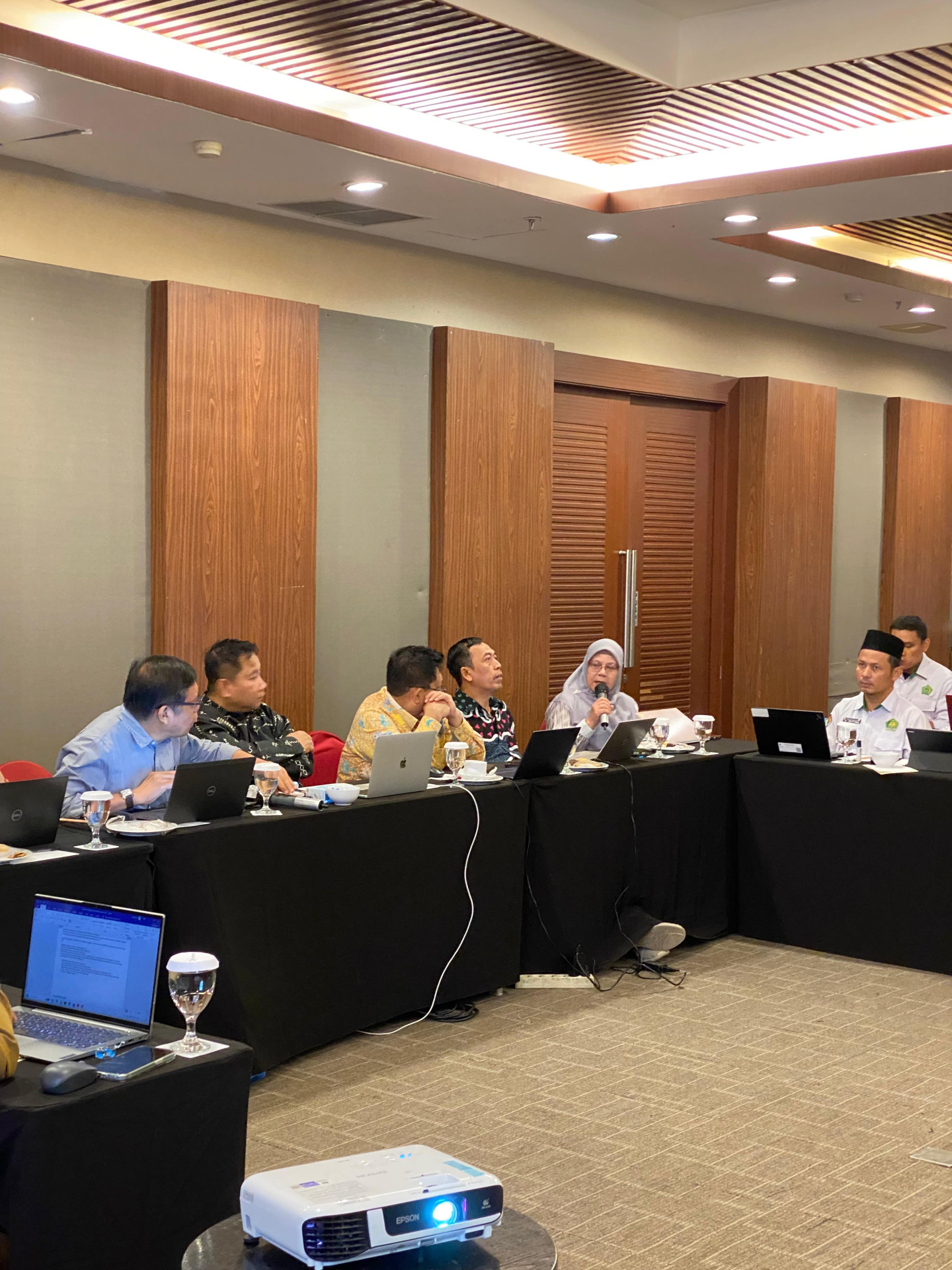 Kesimpulan, closing statement “Pelaksanaan Wakaf untuk Infrastruktur: Regulasi, Peluang, dan Tantangan".